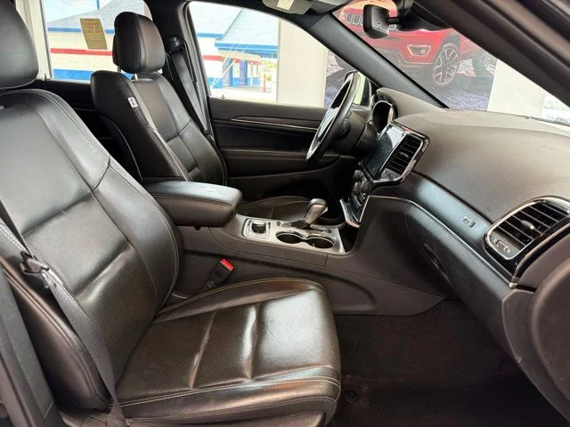 Used 2021 Black Jeep Limited image 8