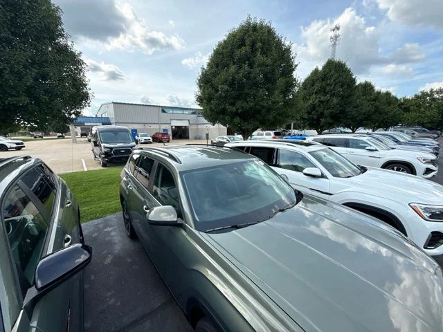 New 2026 Avocado Green Pearl Volkswagen 2.0T SE w/Technology image 7