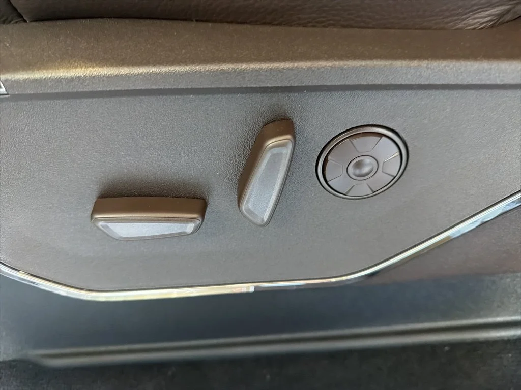 New 2026 Glacier Gray Metallic Tri-Coat Ford F-250® King Ranch® image 16
