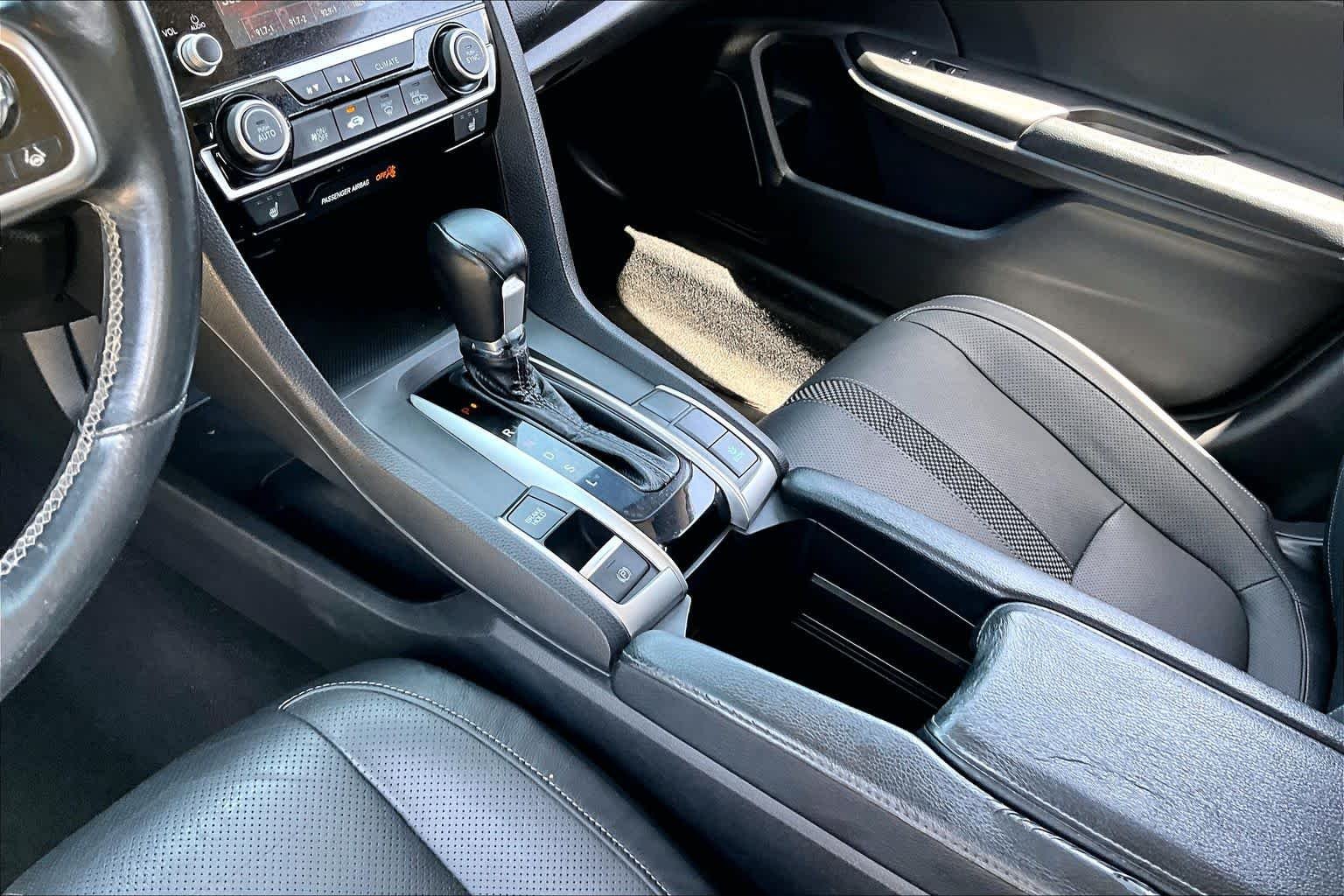 Used 2019 Platinum White Pearl Honda EX-L image 16