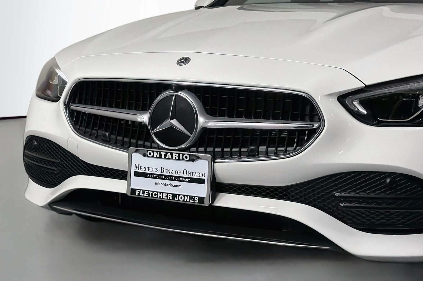 New 2026 Polar White Mercedes-Benz C 300 Sedan image 12