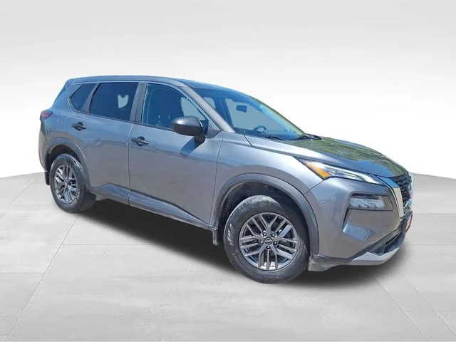 2023 Nissan Rogue S FWD's photo