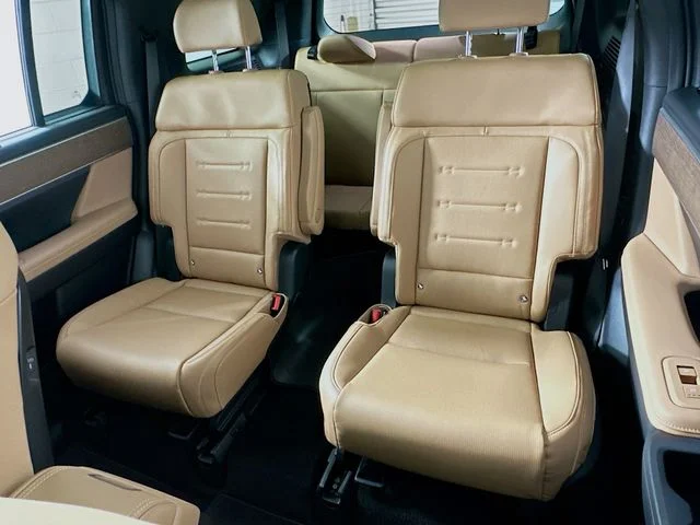 New 2026 Hyundai SANTA FE Calligraphy