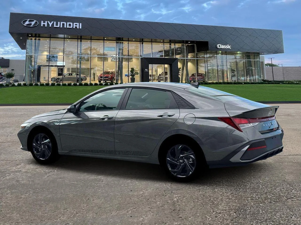 New 2026 Amazon Gray Pearl Hyundai SEL Sport image 4