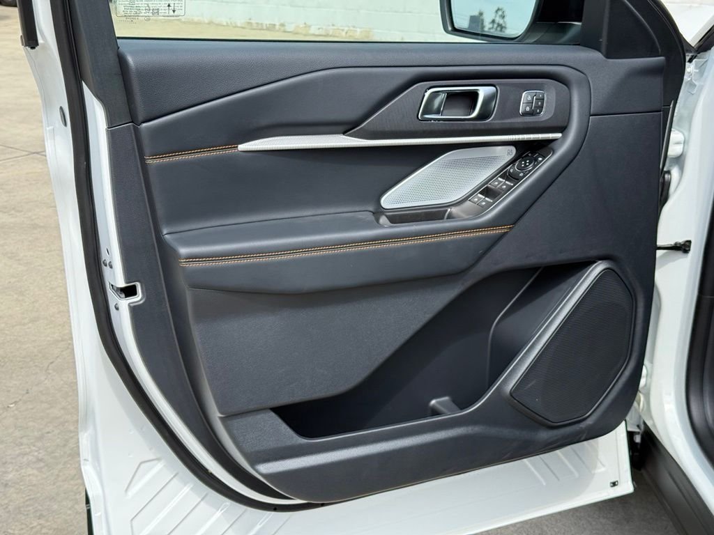 New 2026 Star White Metallic Tri-Coat Ford Tremor® image 14
