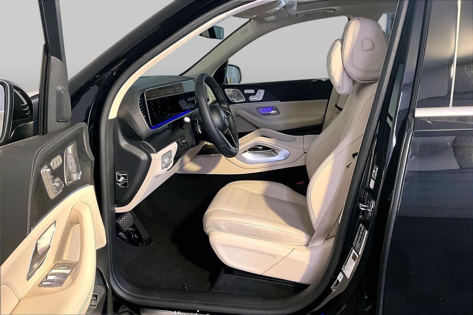 New 2026 Black Mercedes-Benz GLE 450 image 13