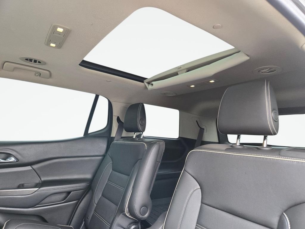 2019 GMC Acadia Denali - Photo 19