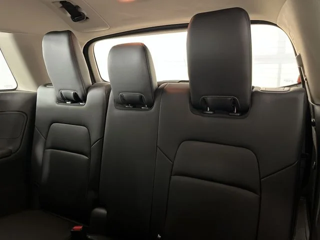 Used 2025 Black Nissan SL image 24