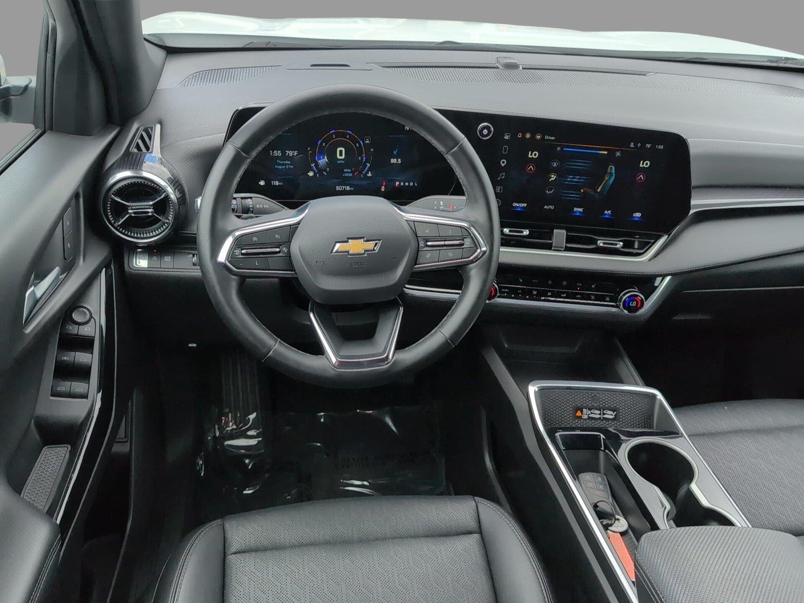 Used 2025 Summit White Chevrolet LT image 30