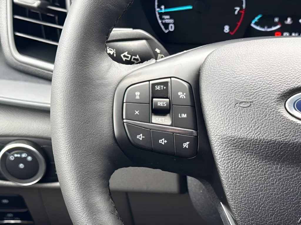 Used 2025 White Ford Base image 14