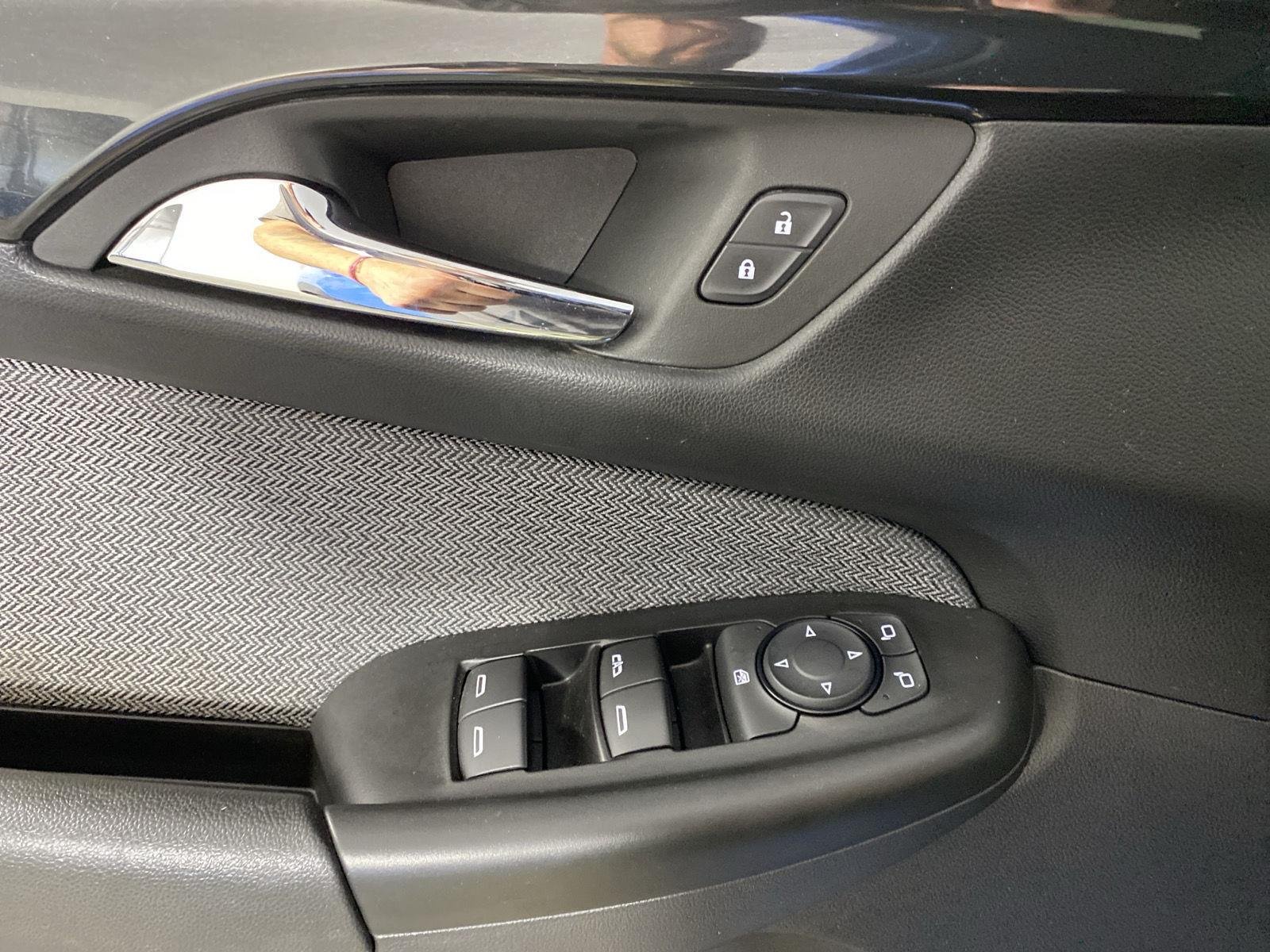 Used 2024 Fountain Blue Chevrolet LT image 11