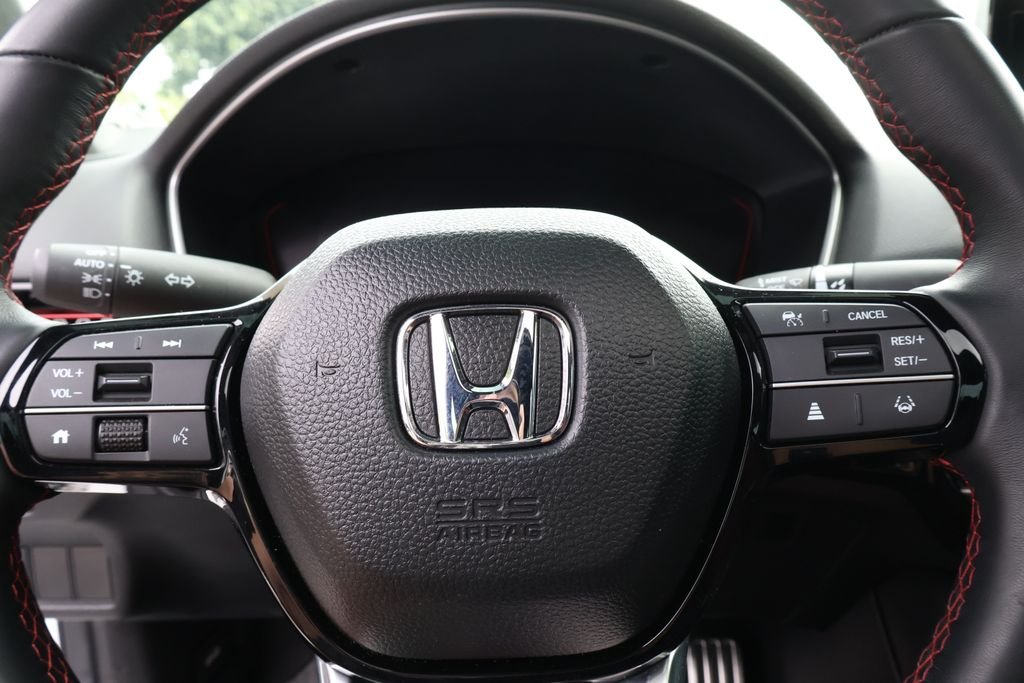 Used 2024 White Honda Base image 16
