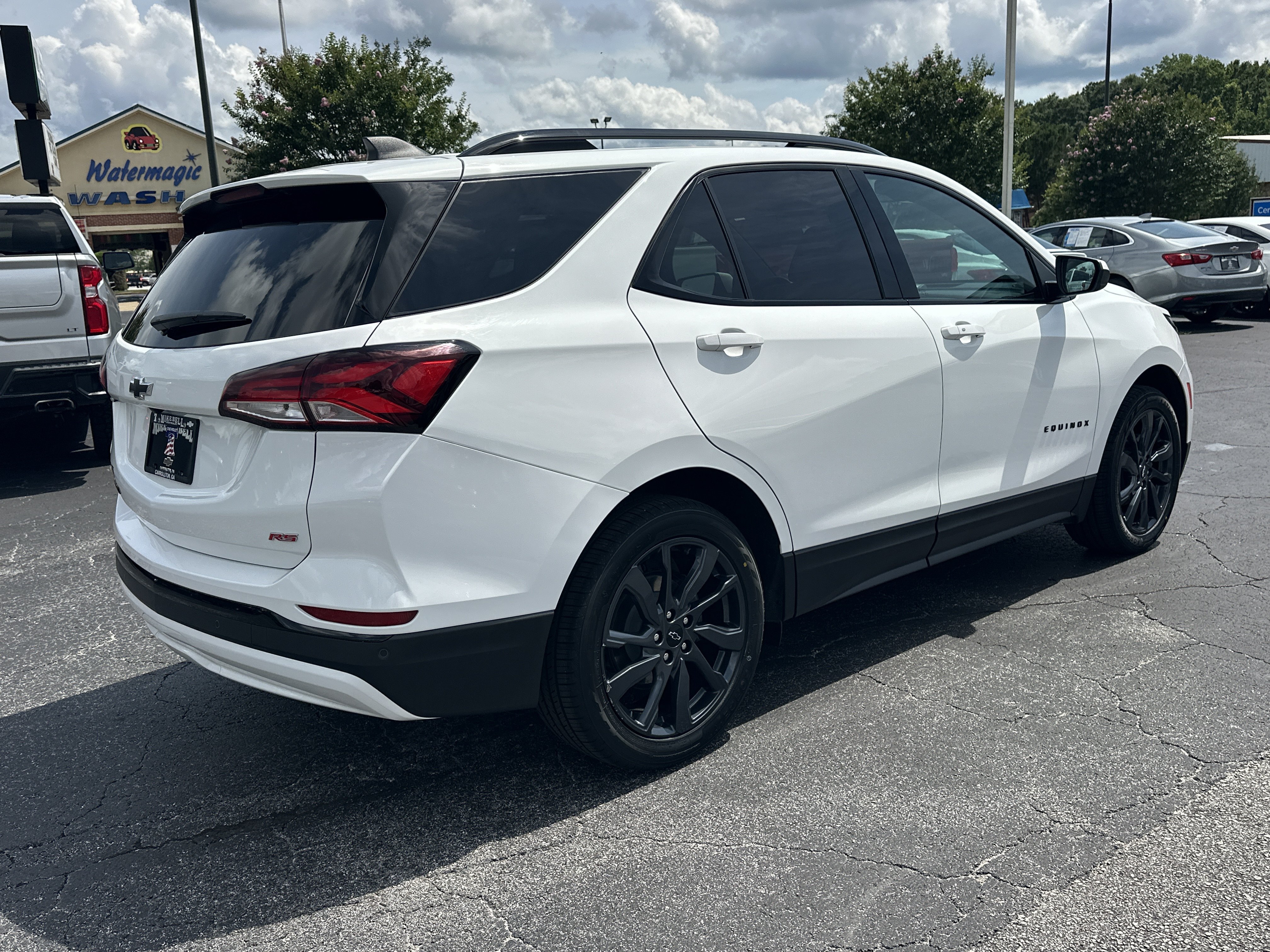 Used 2024 Summit White Chevrolet RS image 8