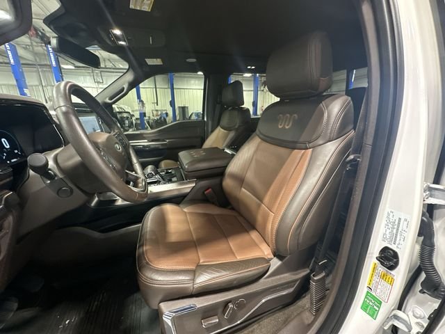 Used 2022 White Ford King Ranch image 17