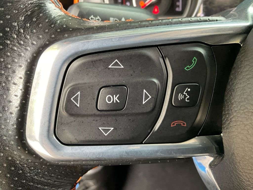 Used 2022 Blue Jeep Mojave image 35