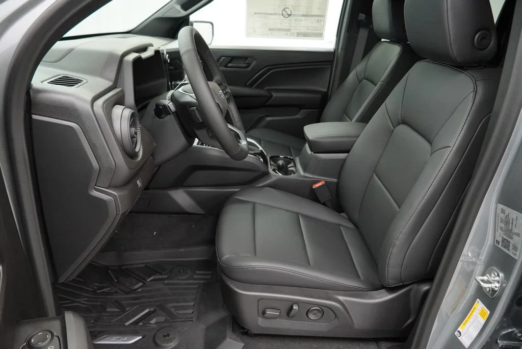 New 2026 Sterling Gray Metallic Chevrolet Trail Boss image 6