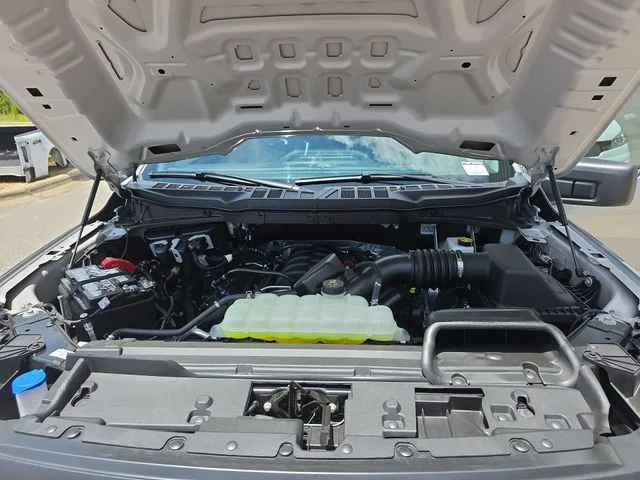 Used 2025 Silver Ford XL image 25