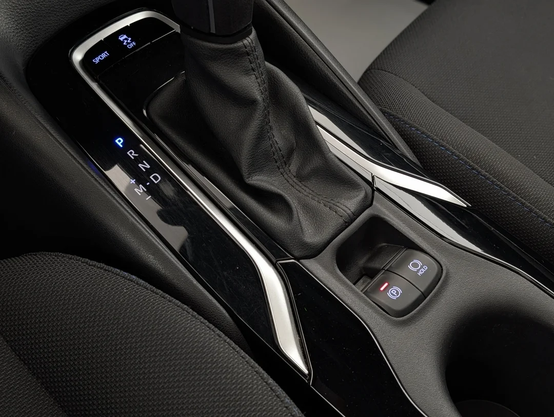 Used 2022 Blue Toyota SE - - 2.0L 4-Cyl - CVT Auto - Hatchback - Power Group & More! image 19