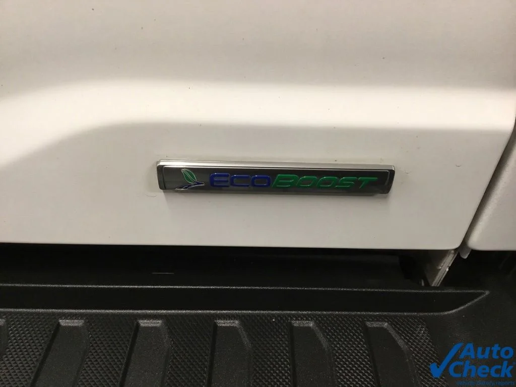 Used 2023 White Ford XL image 14