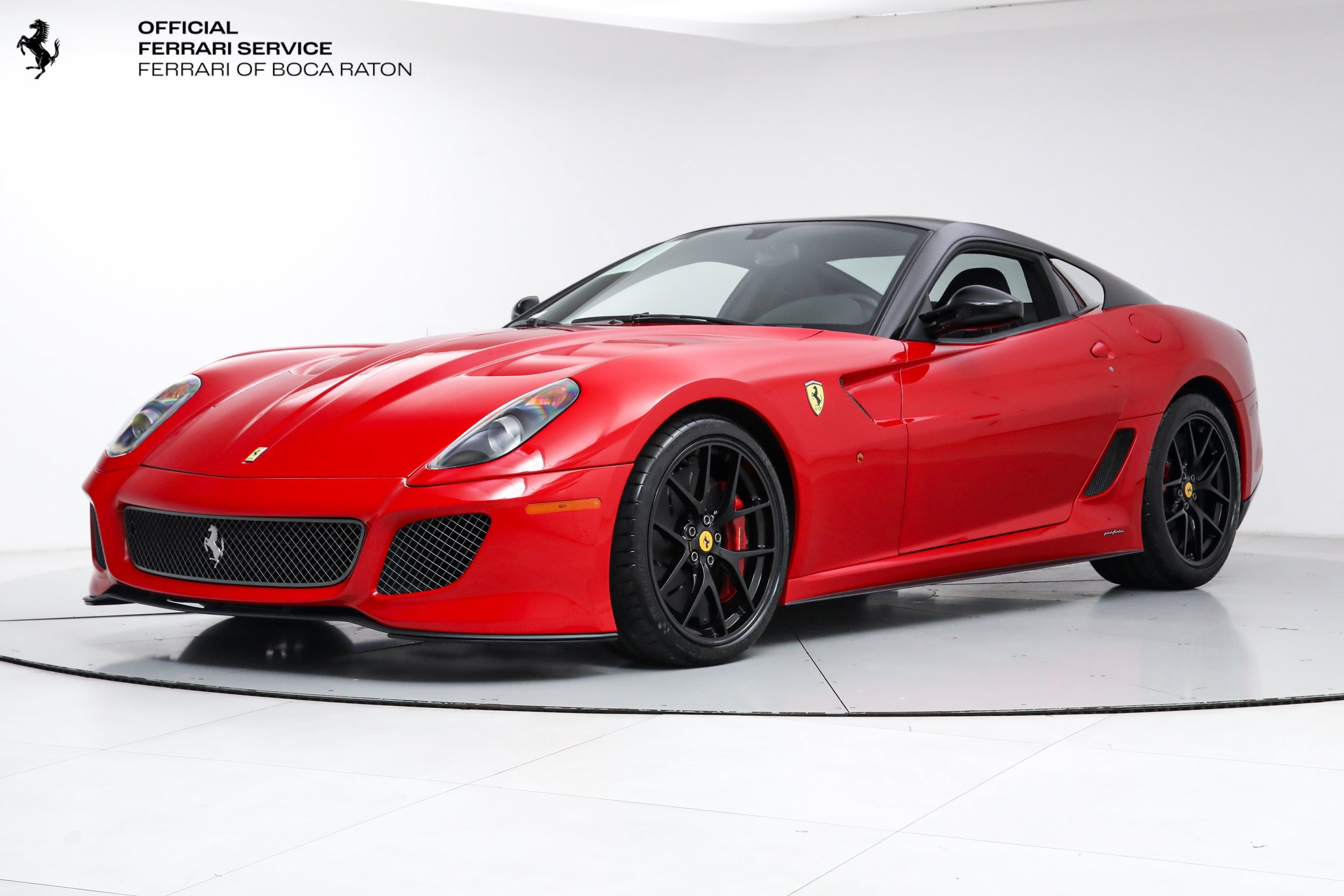 Used 2011 Red Ferrari  image 1