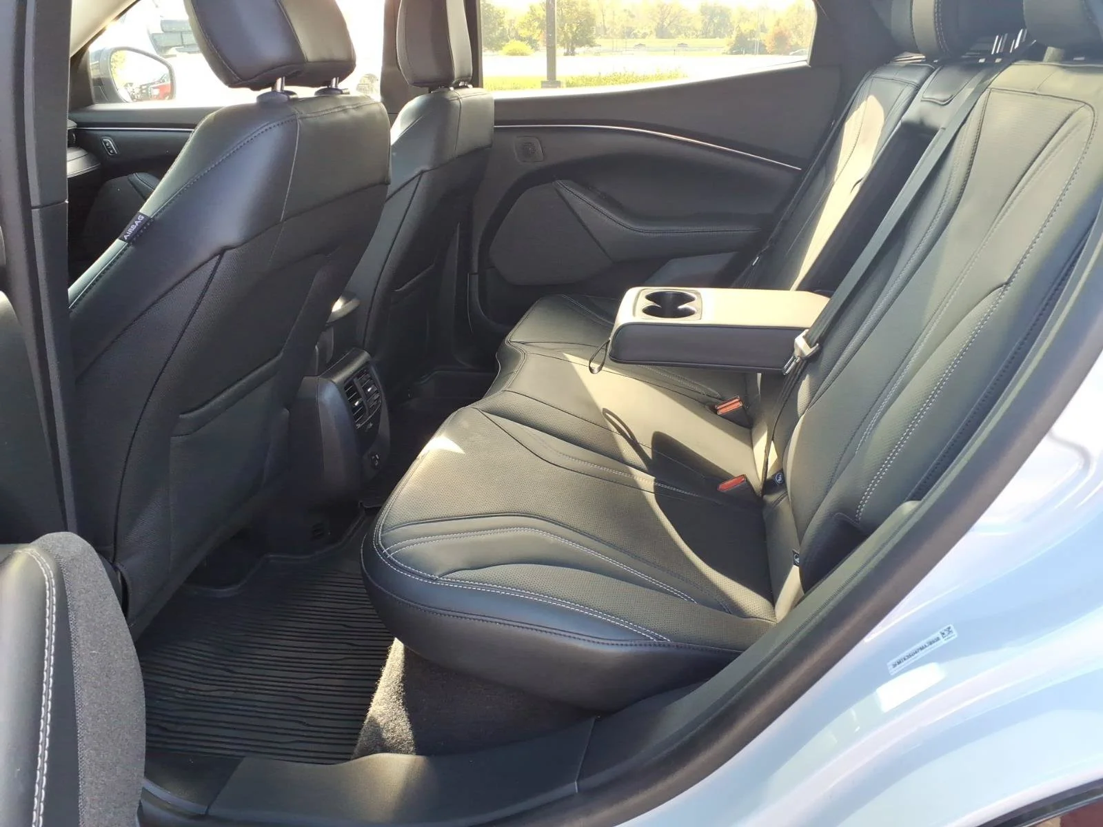 Used 2023 White Metallic Ford Premium image 24