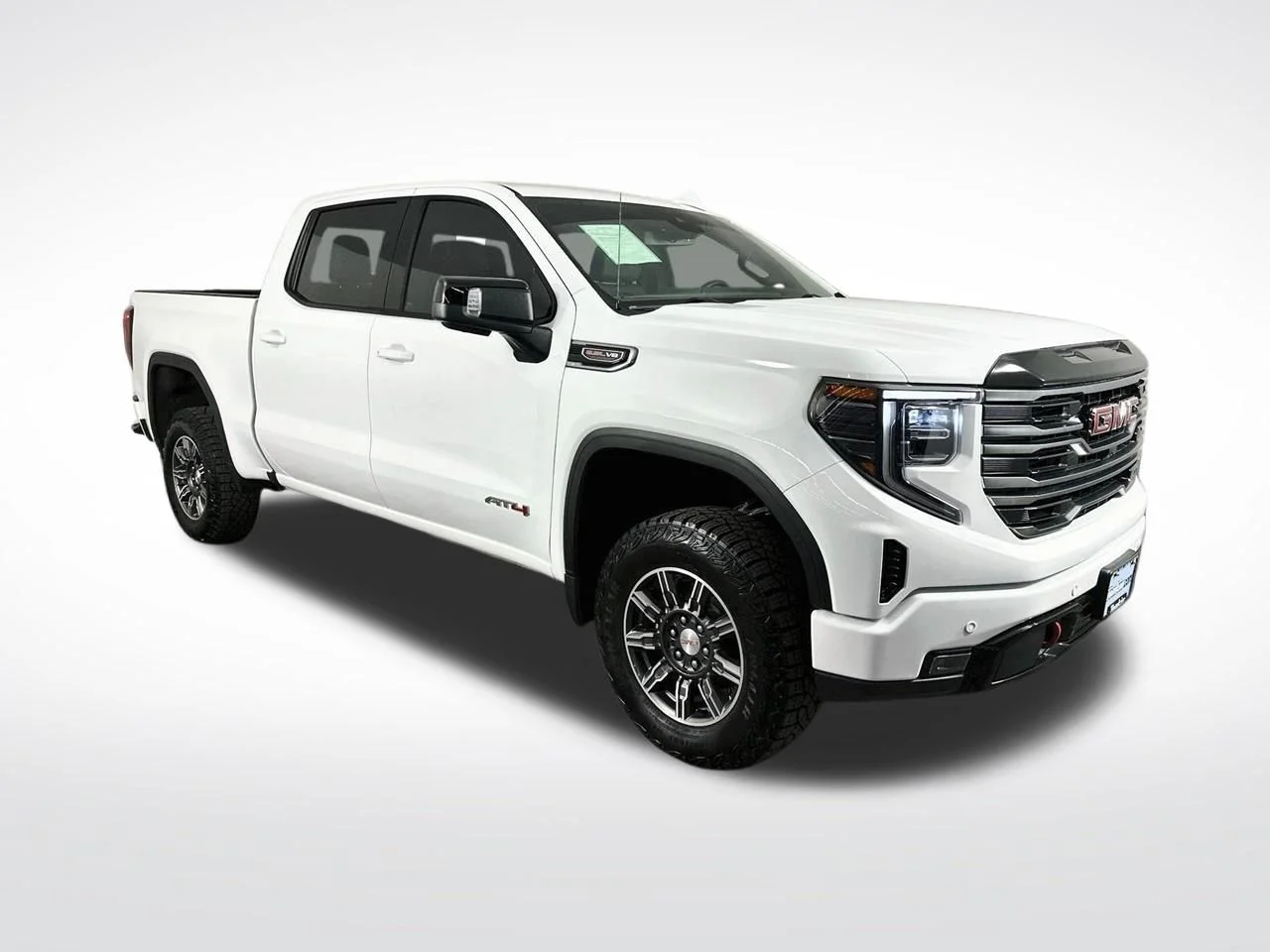 Used 2025 Summit White GMC AT4 image 1