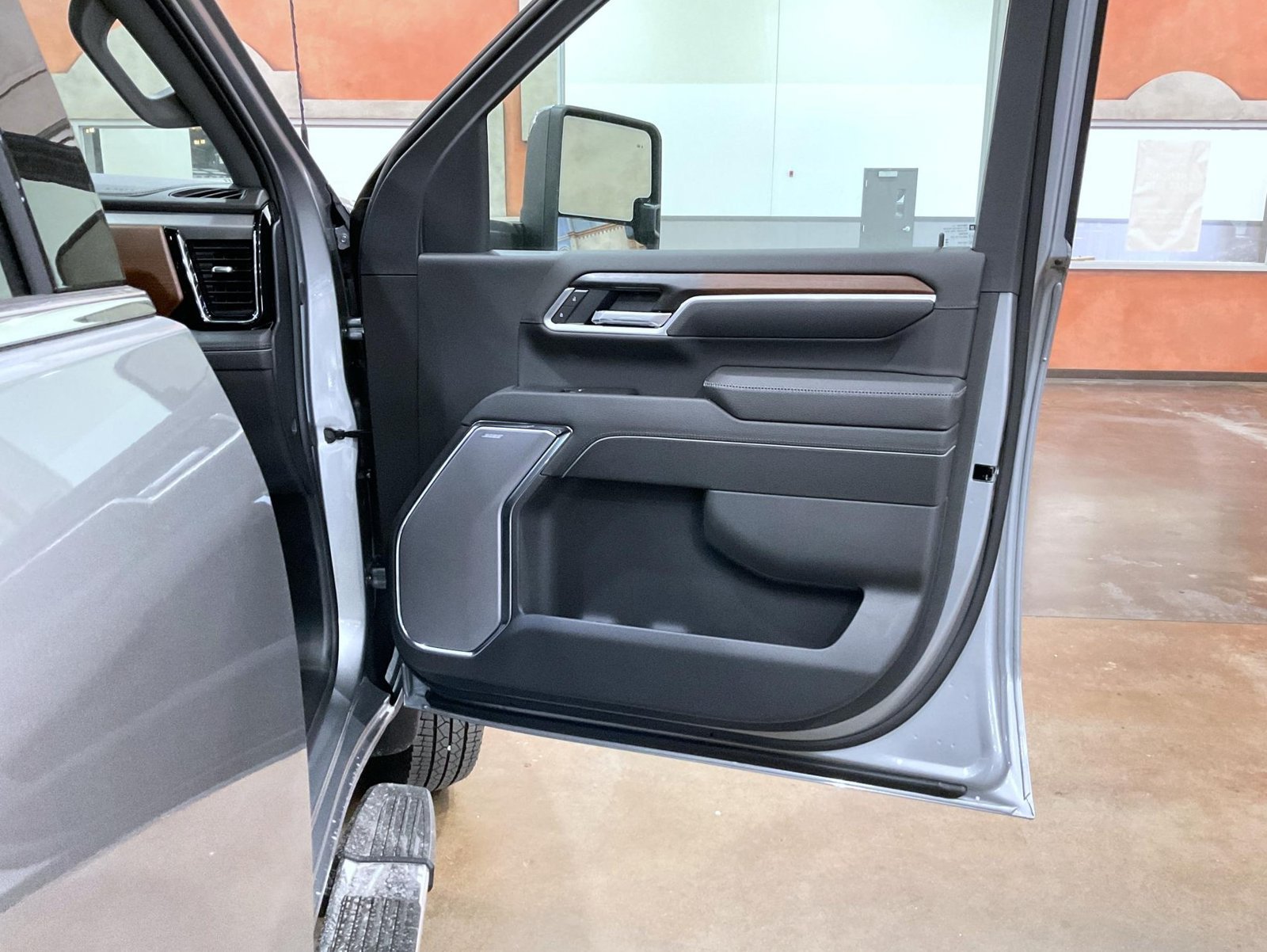 2026 GMC Sierra 3500HD Denali - Photo 16