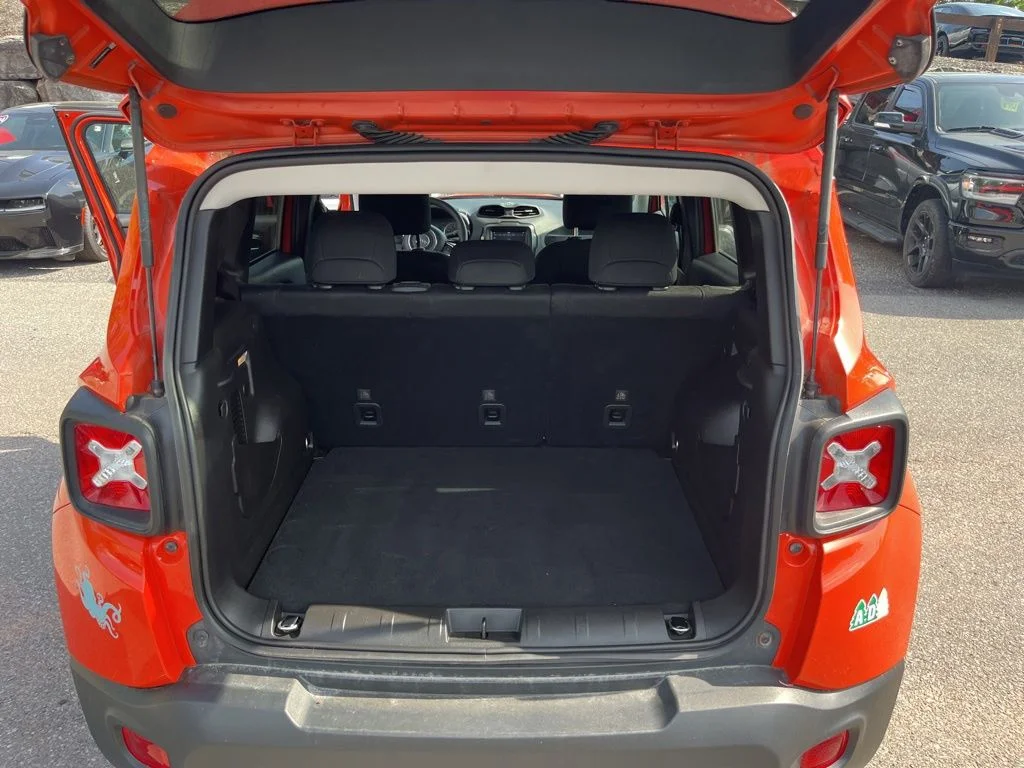 Used 2021 Orange Jeep Latitude image 17