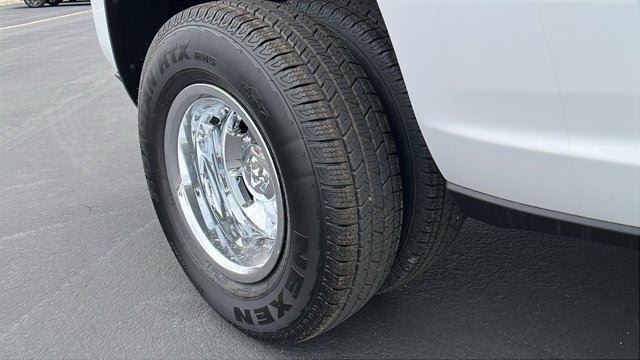 New 2026 Bright White Clear-Coat Exterior Paint RAM Tradesman image 11