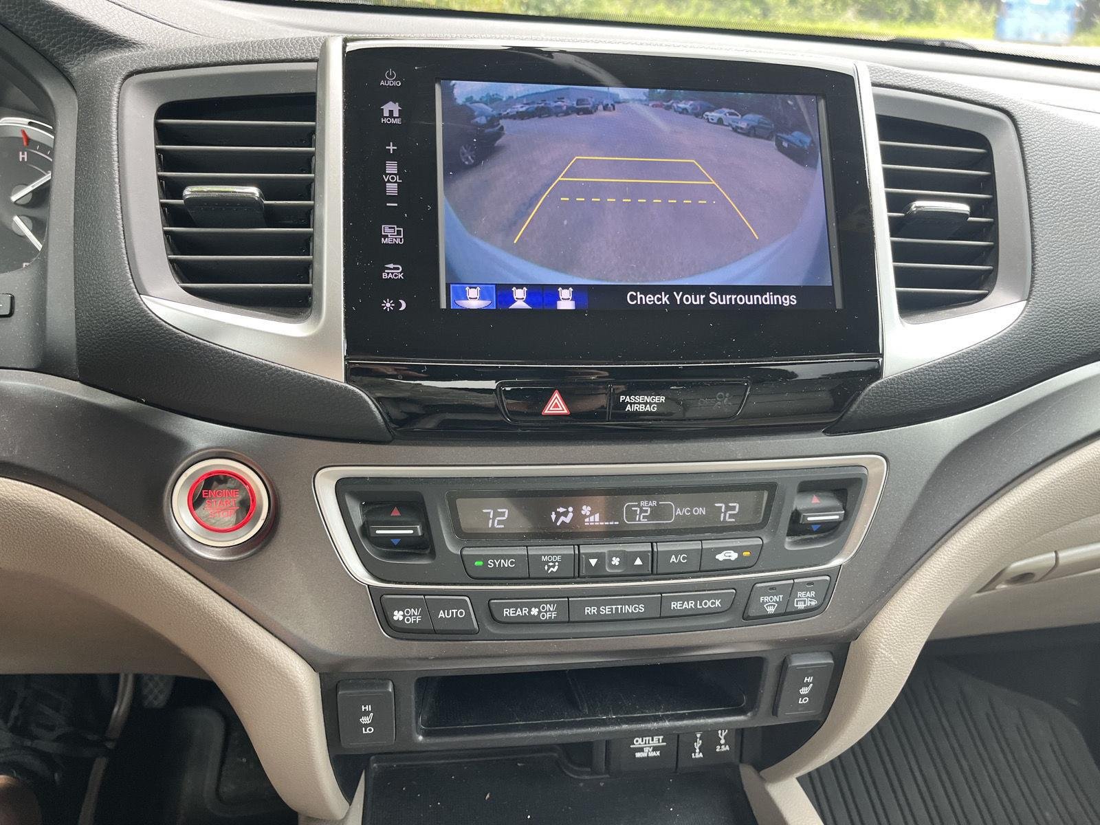 Used 2018 White Diamond Pearl Honda EX-L image 21