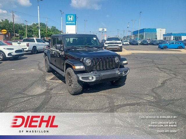 2022 Jeep Gladiator Sport