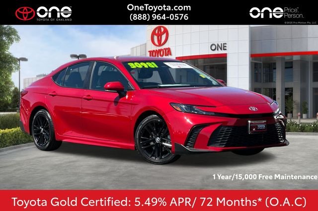 2025 Toyota Camry SE