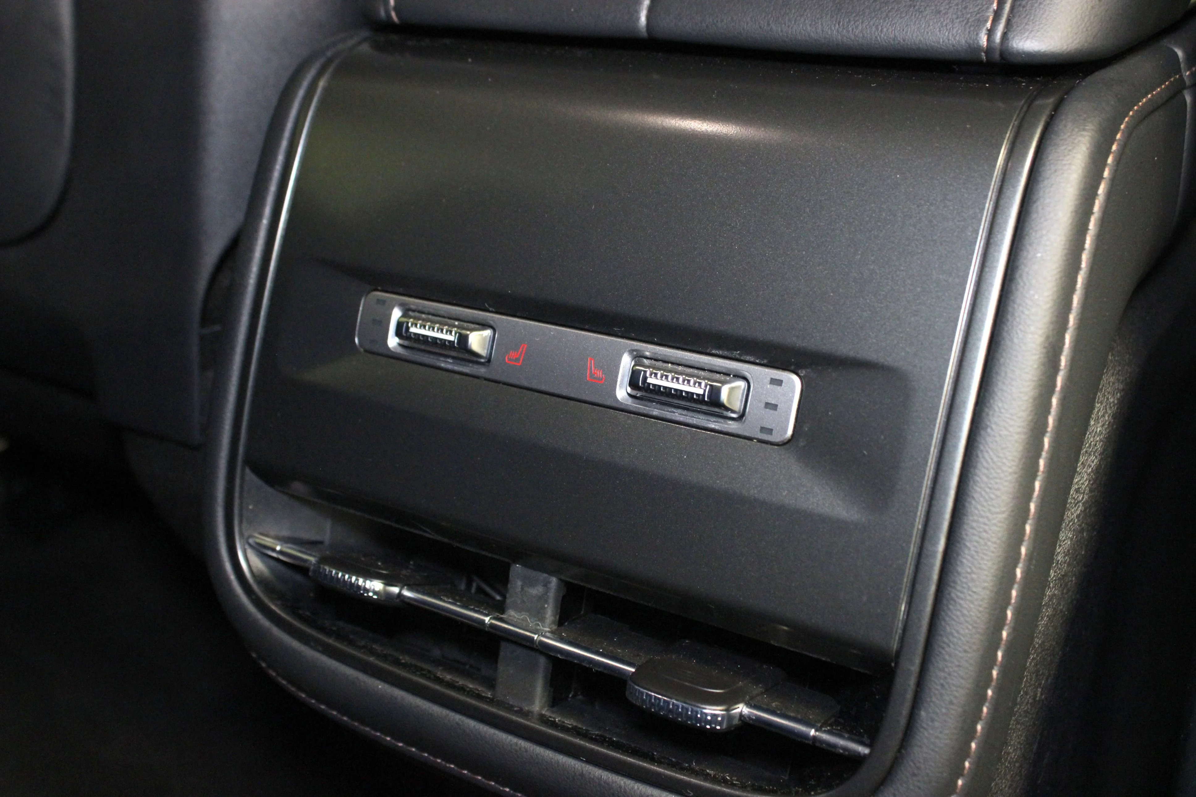 Used 2026 Radiance Metallic Lincoln Premiere image 17