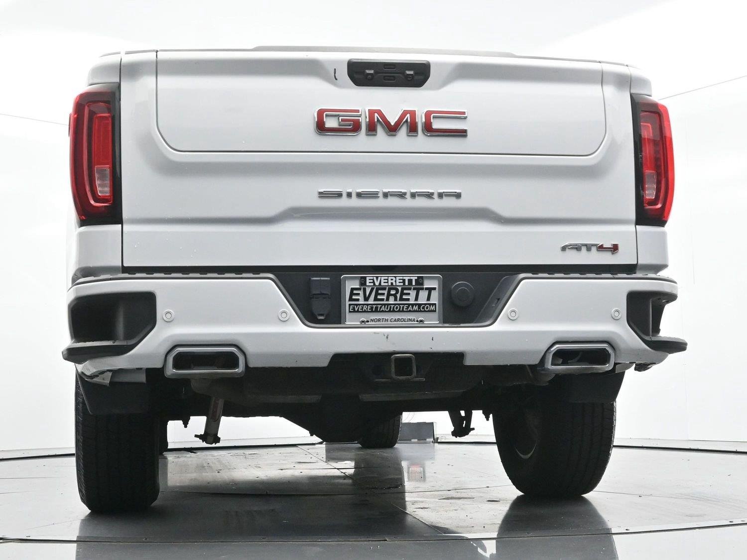 Used 2023 SUMMIT WHITE GMC AT4 image 50