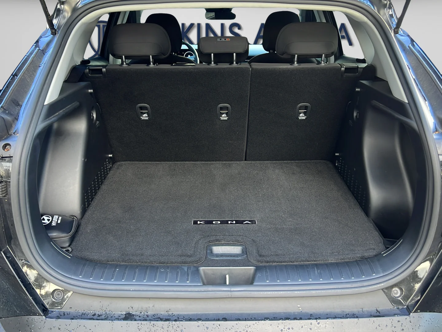 Used 2025 Abyss Black Pearl Hyundai SEL Convenience image 9