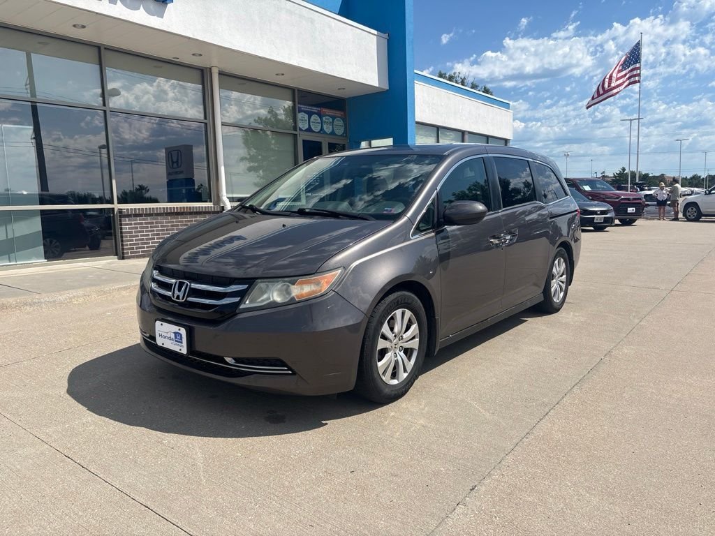 Used 2016 Gray Honda EX-L image 1
