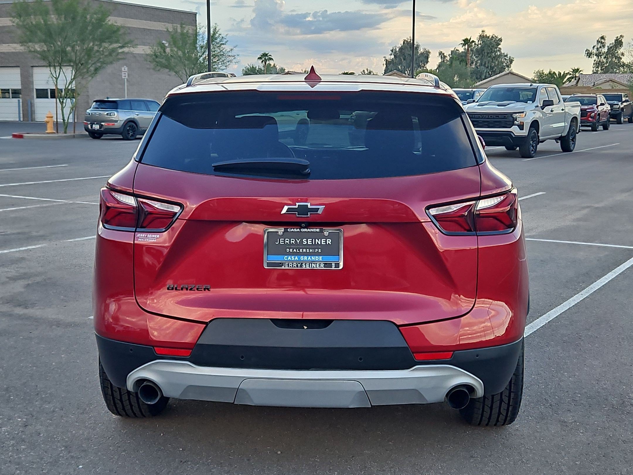 Used 2019 Cajun Red Tintcoat Chevrolet Base image 4