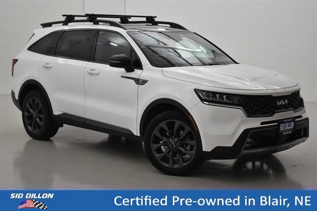 Used 2022 Glacial White Pearl Kia X-Line EX image 14