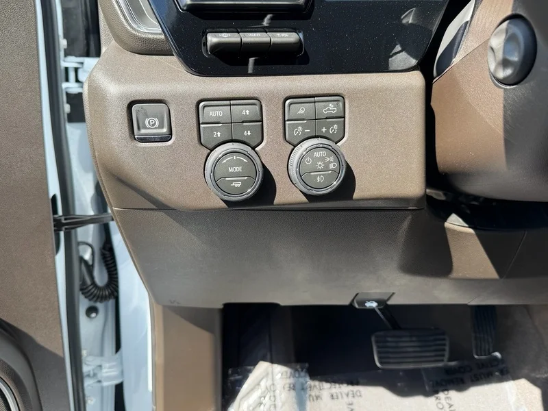 2026 Chevrolet Silverado 1500 LTZ - Photo 12