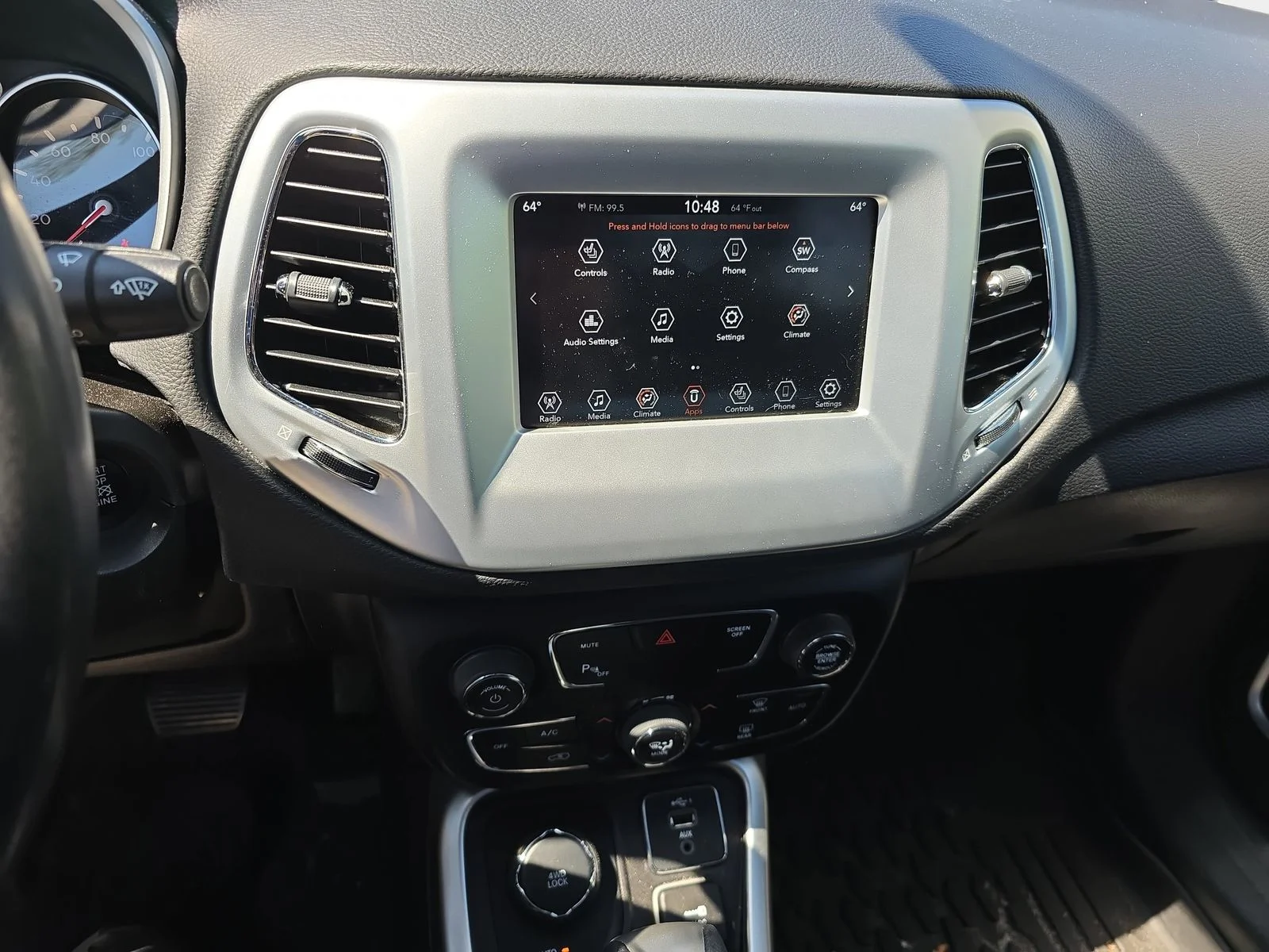 Used 2019 Gray Clearcoat Jeep Sport image 14