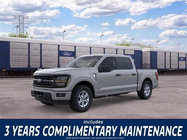 New 2026 White Ford XLT image 1