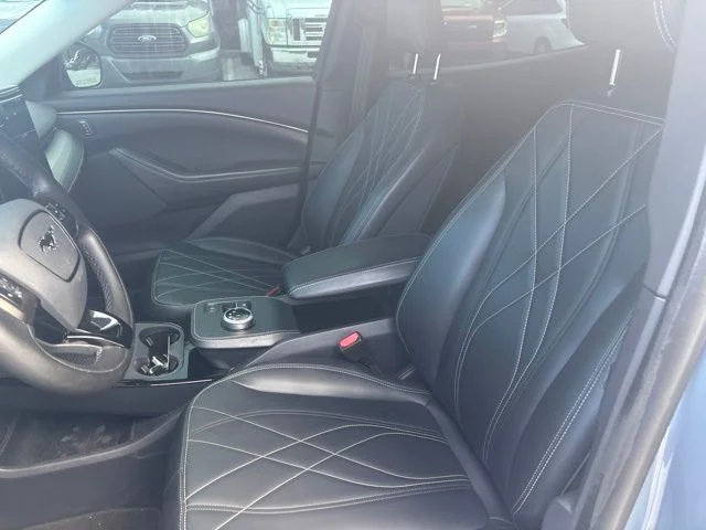 Certified Used 2023 Vapor Blue Ford Select image 33