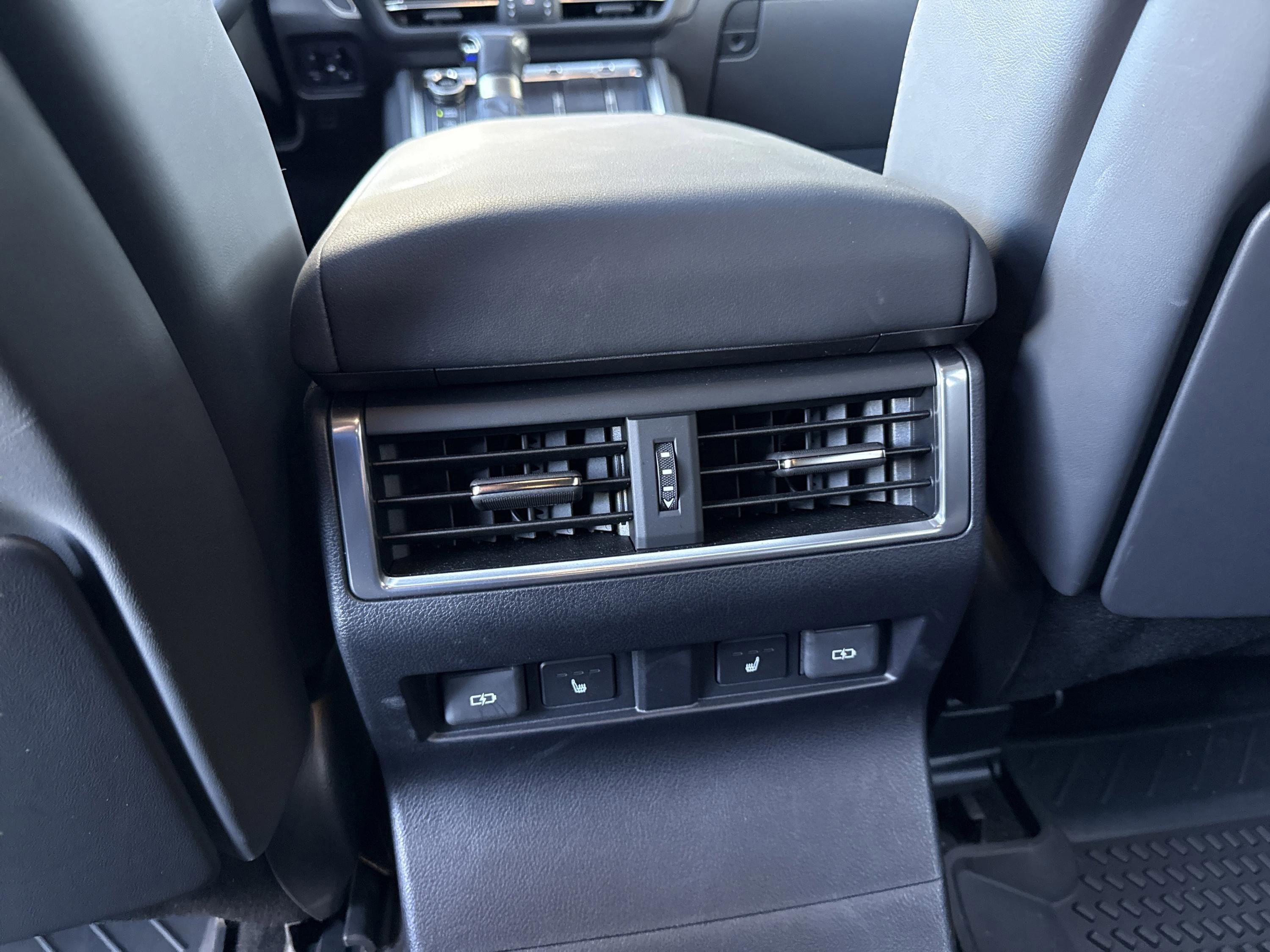 Used 2024 Earth/Black Lexus GX 550 Overtrail image 14