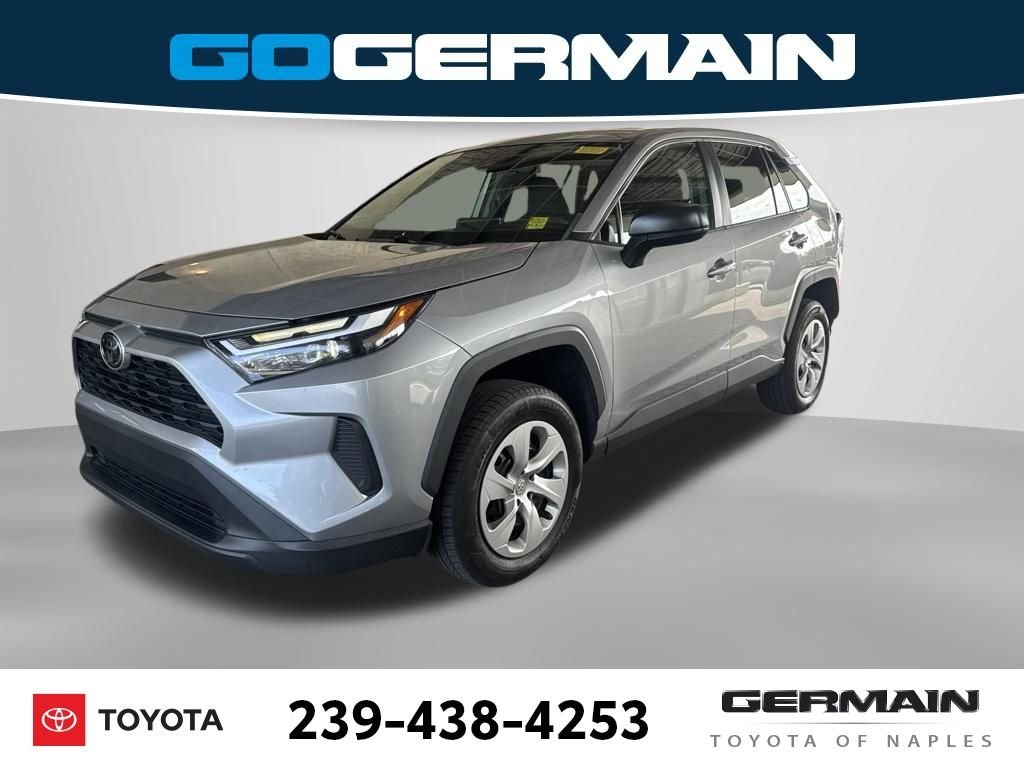 2023 Toyota RAV4 LE FWD's photo
