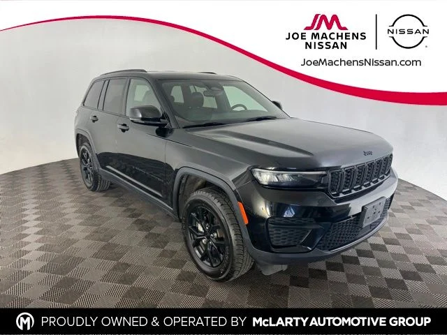 2024 Jeep Grand Cherokee Altitude 4x4's photo