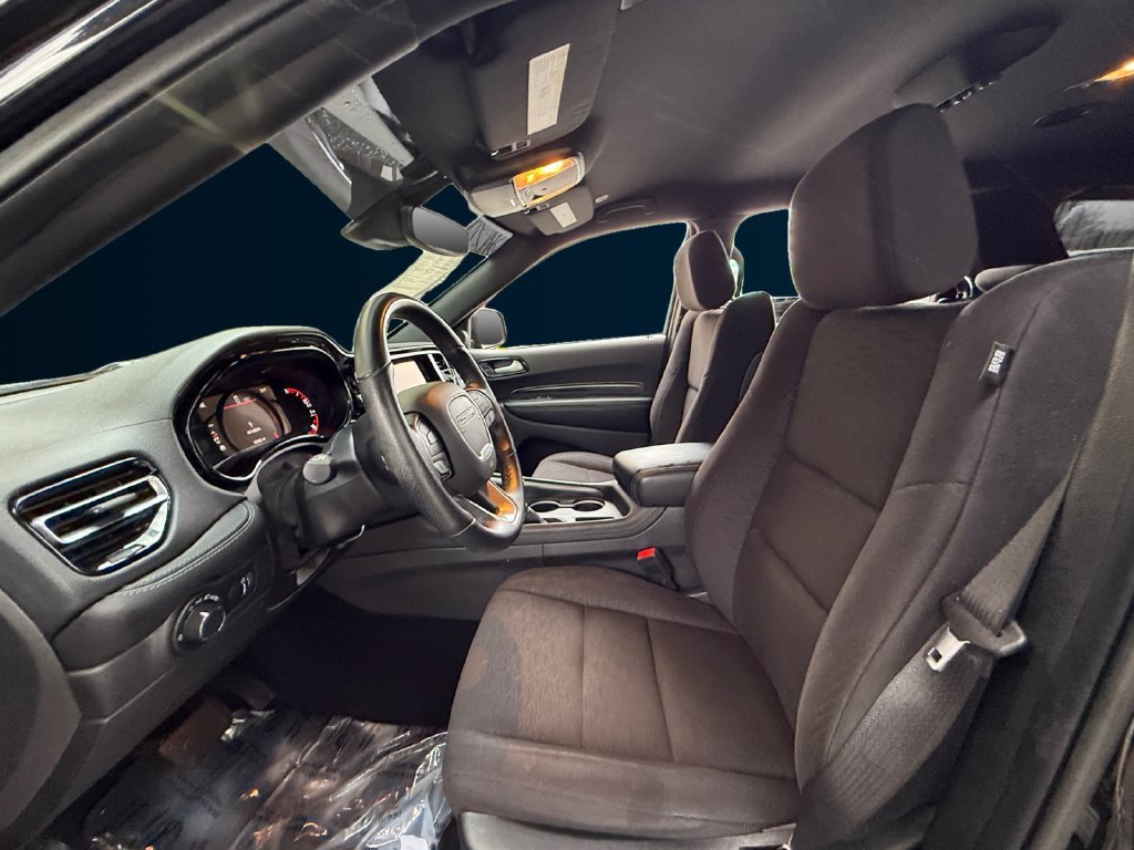 Used 2023 Black Dodge SXT image 10