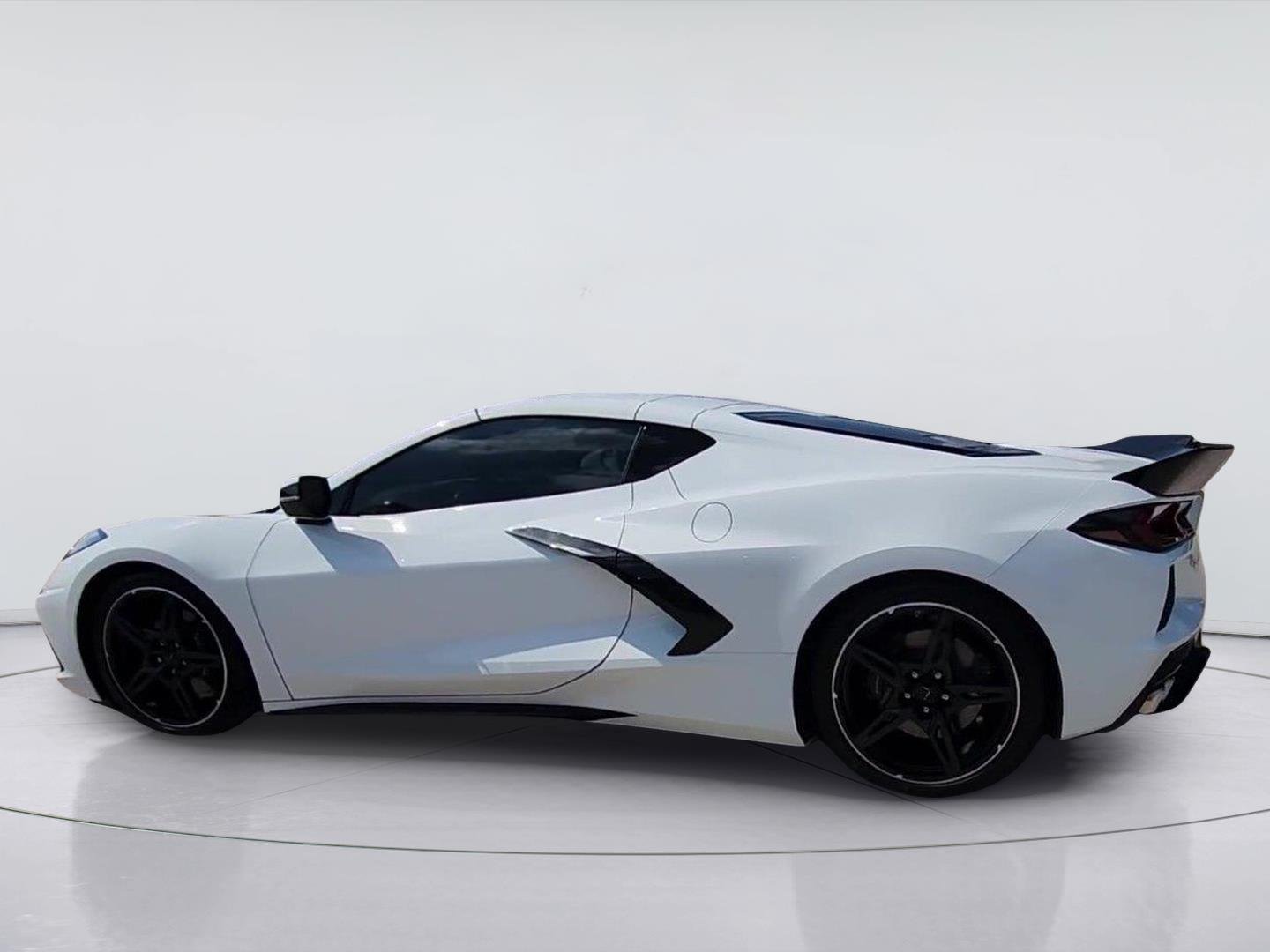 2020 Chevrolet Corvette Stingray photo 6 of 30
