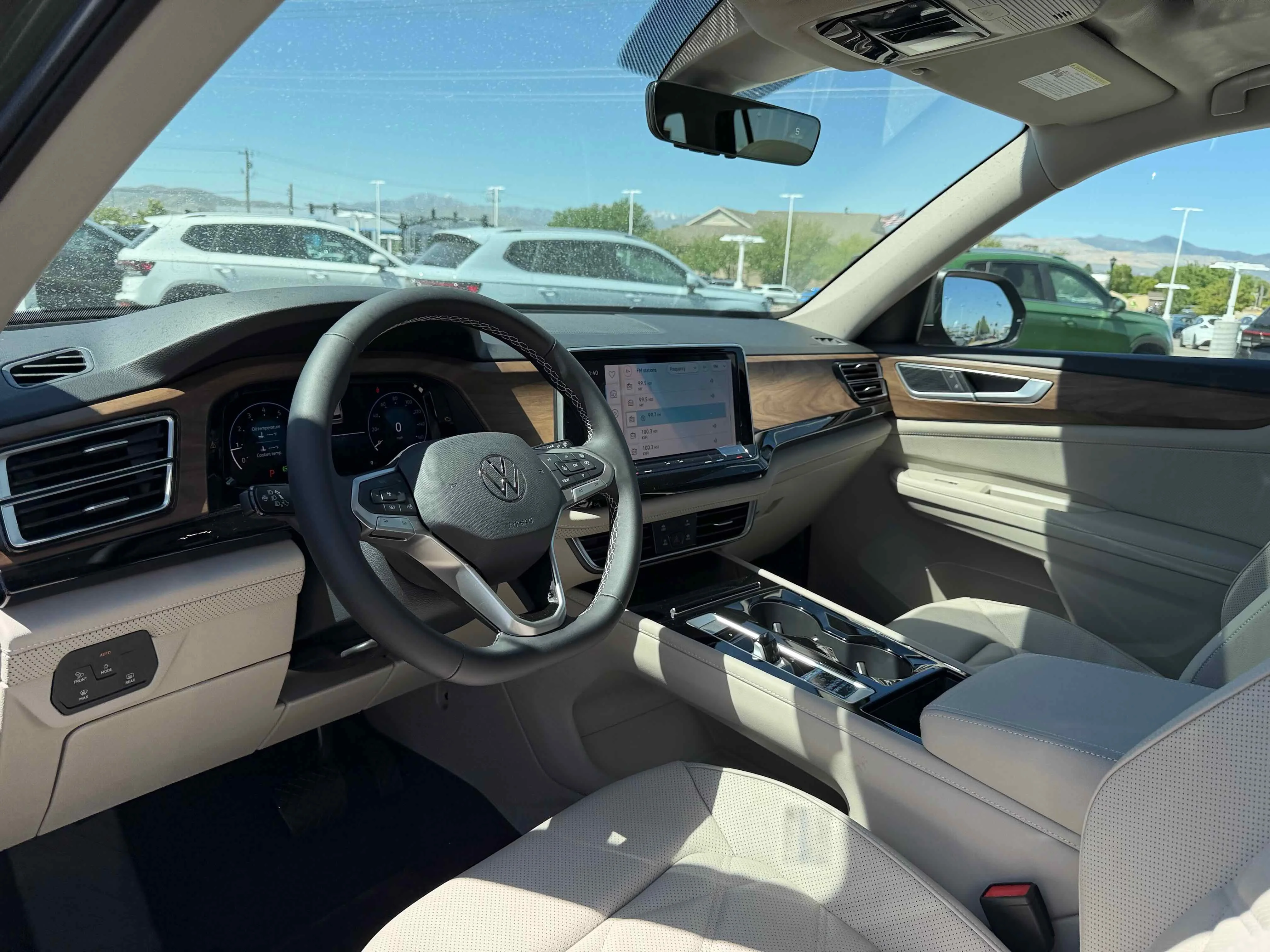 New 2026 Green Volkswagen 2.0T SE w/Technology image 3