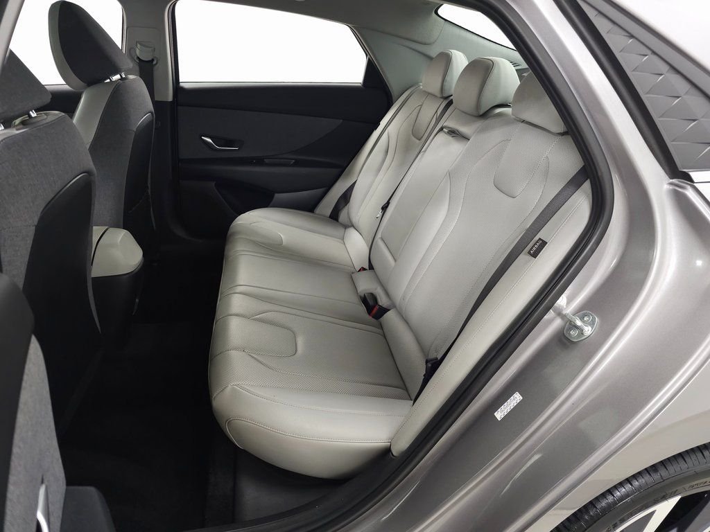 2024 Hyundai Elantra Limited - Photo 36