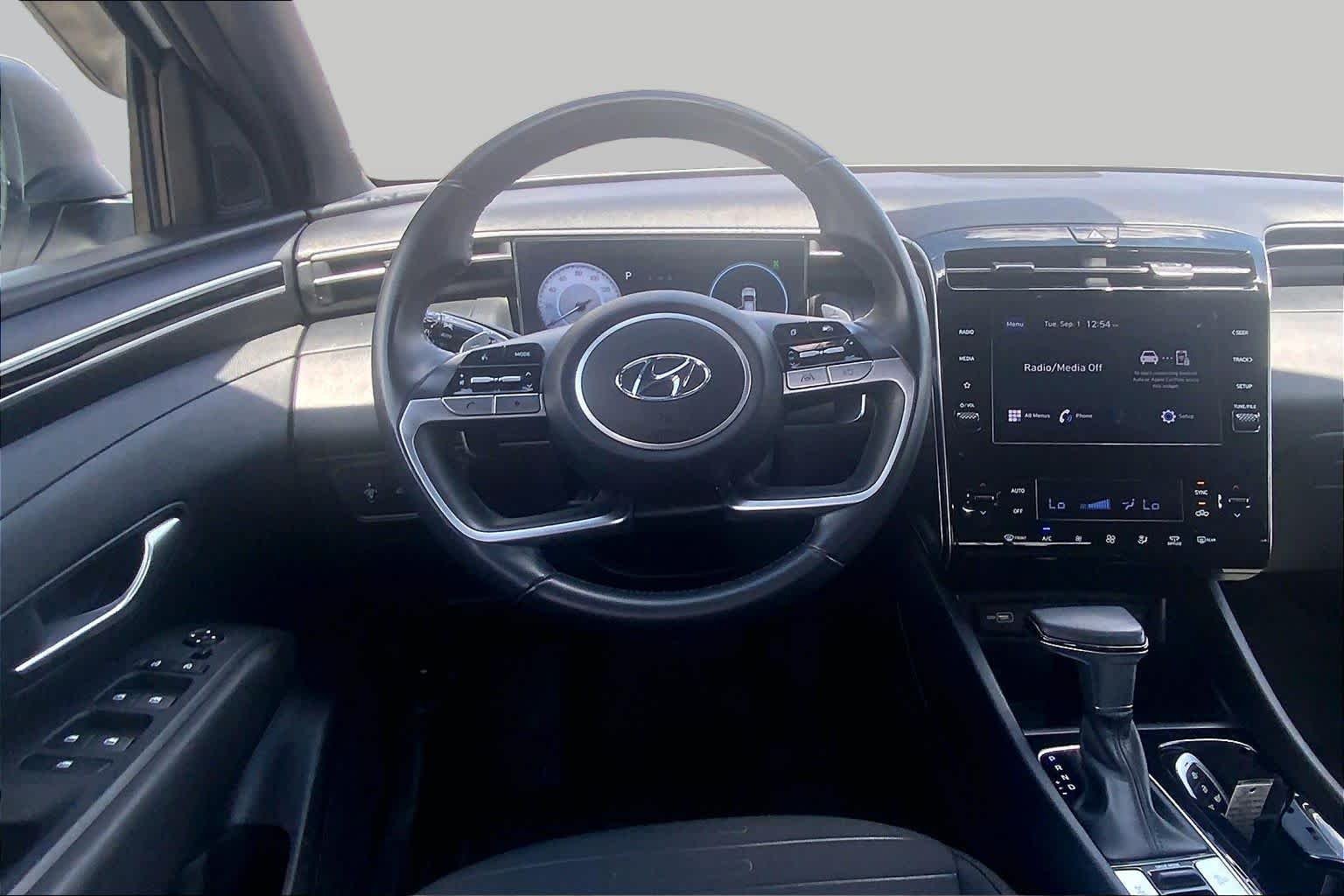 Pre-Owned 2022 Hyundai Santa Cruz SEL Premium